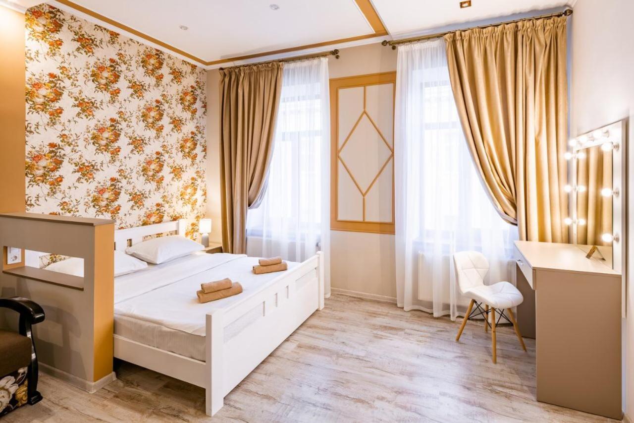 Apartment On Pekarska 15 Lviv Ngoại thất bức ảnh