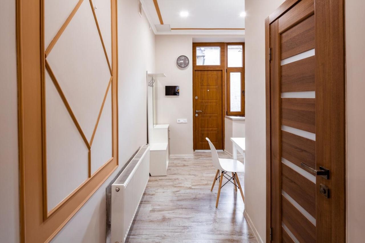 Apartment On Pekarska 15 Lviv Ngoại thất bức ảnh